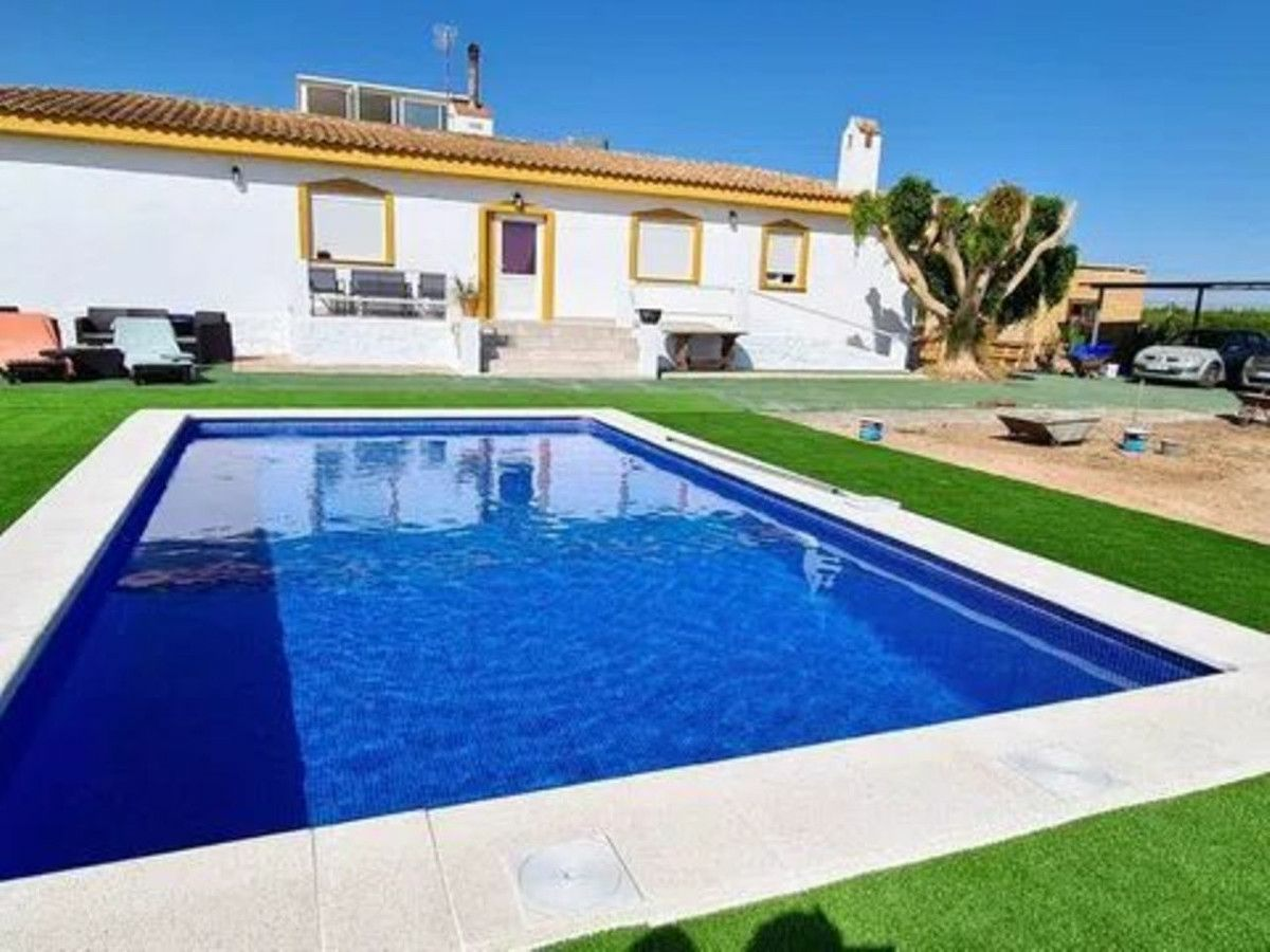Villa In San Miguel De Salinas