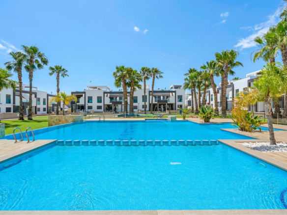 Apartment In Orihuela Costa