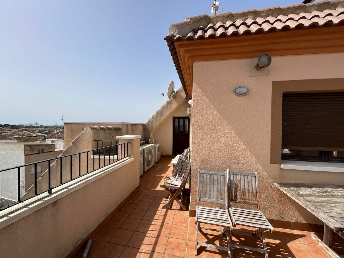 3-bedroom Apartment In Santiago De La Ribera, Spain (180 M²)