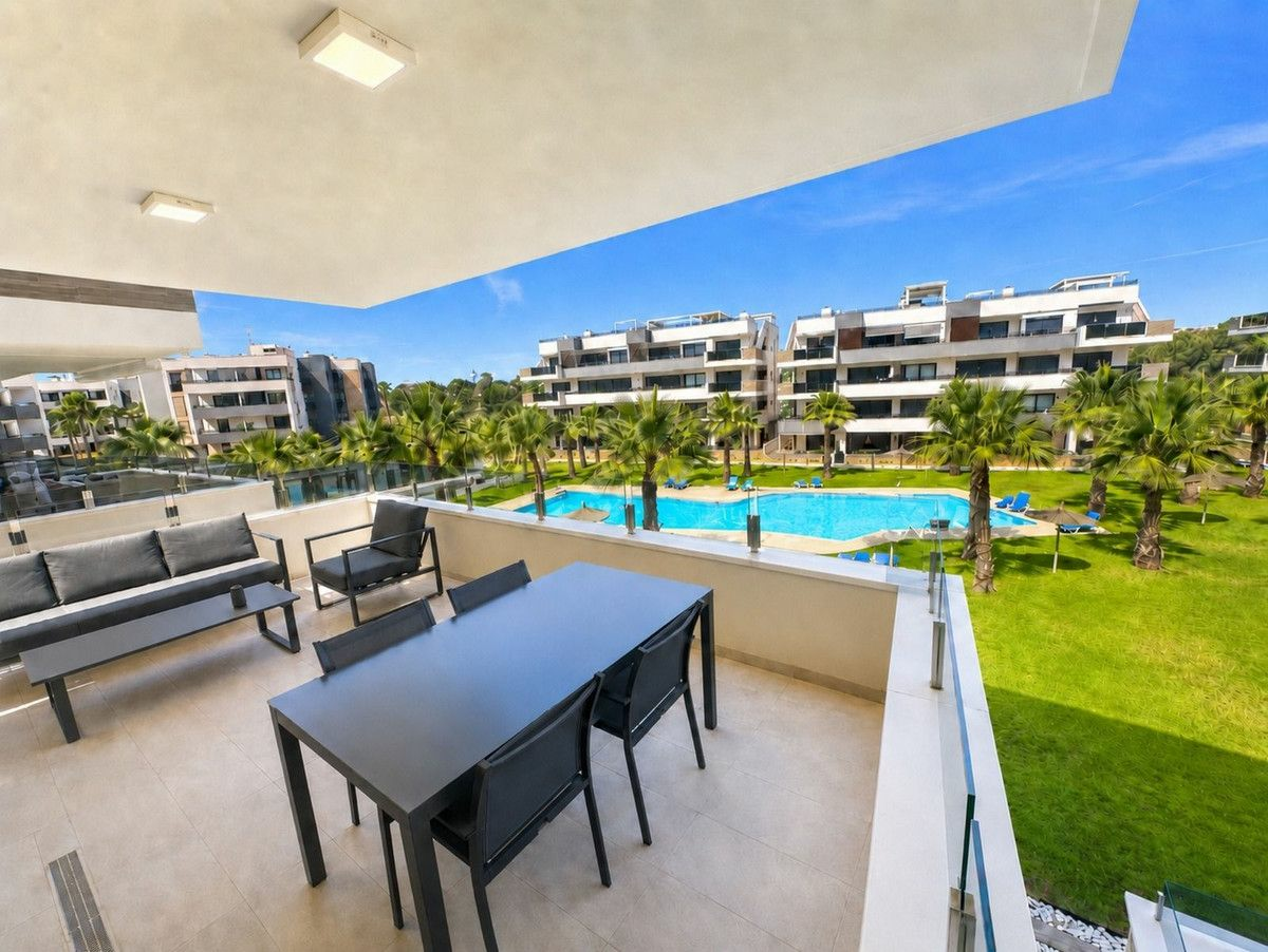 2-1-5fa8c6 2-bedroom Apartment In Orihuela Costa, Spain (70 M²)