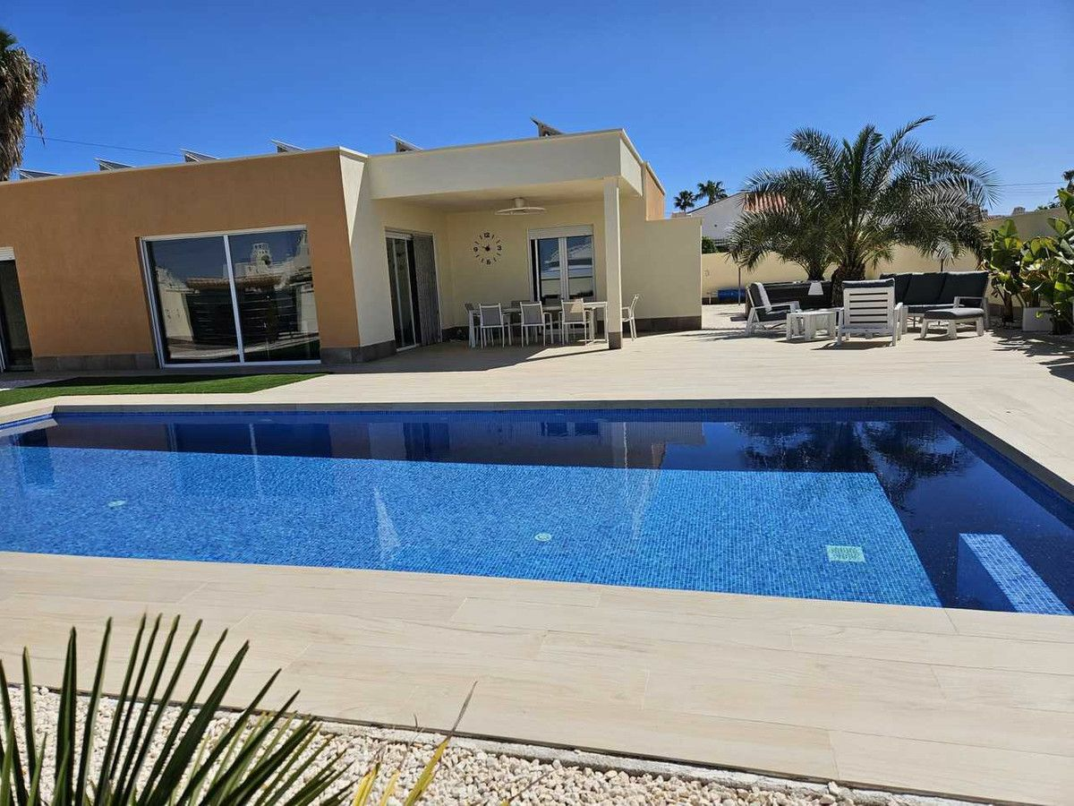 Villa In Torrevieja