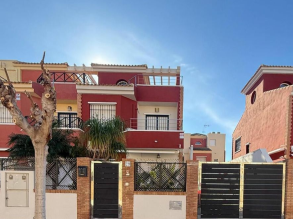 4-bedroom Villa In Pilar De La Horadada, Spain (155 M²)