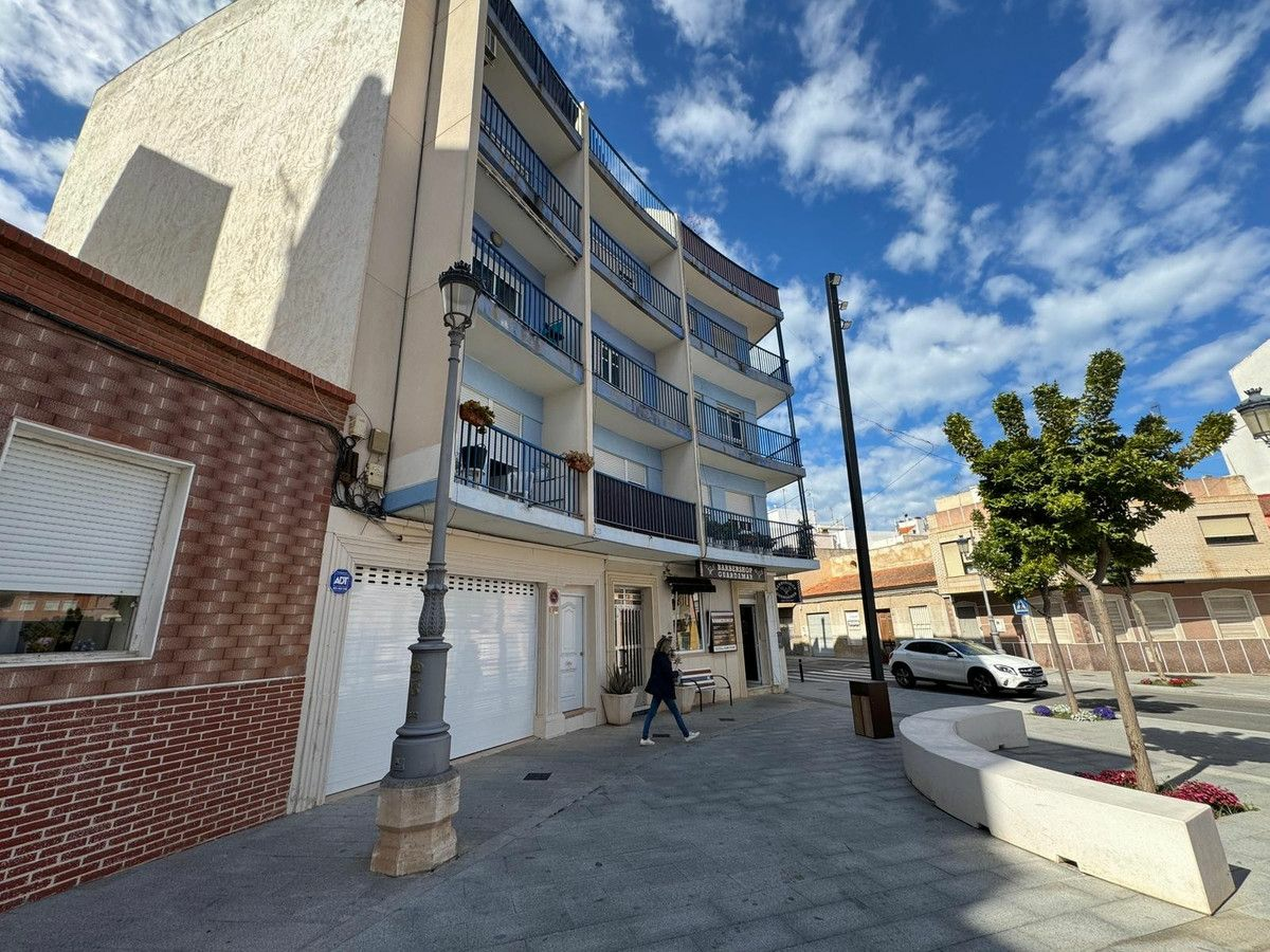3-bedroom Apartment In Guardamar Del Segura, Spain (109 M²)