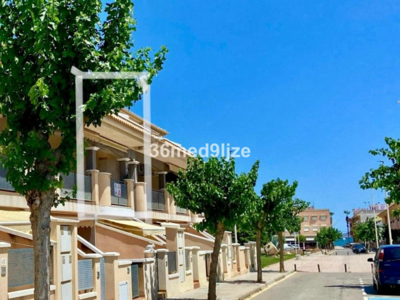 Apartment In Los Alcázares