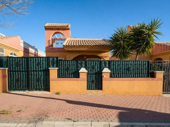 House In Torrevieja