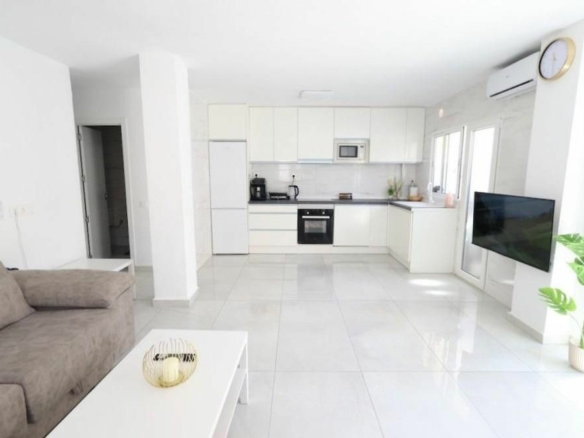 Apartment In Torrevieja