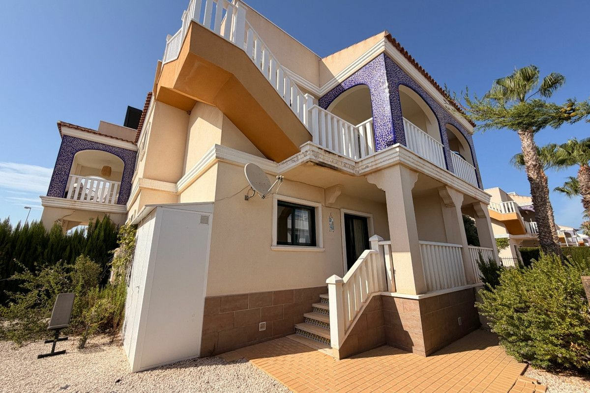 2-bedroom Apartment In Rojales, Spain (76 M²)