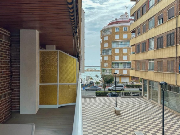 2-bedroom Apartment In Torrevieja, Spain (90 M²)