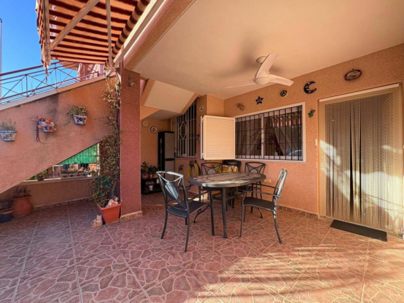 2-bedroom Apartment In Gran Alacant, Spain (77 M²)
