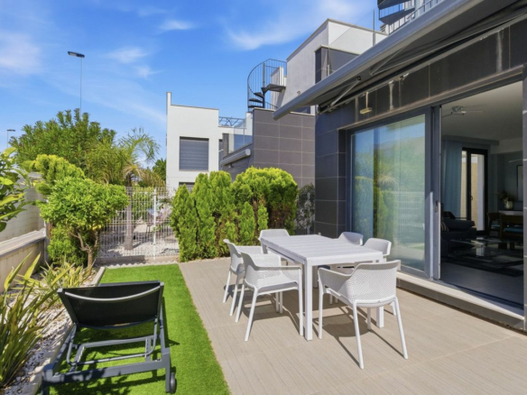 3-bedroom Villa In Orihuela Costa, Spain (99 M²)