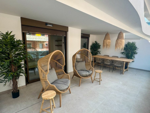 2-bedroom Apartment In Orihuela Costa, Spain (74 M²)