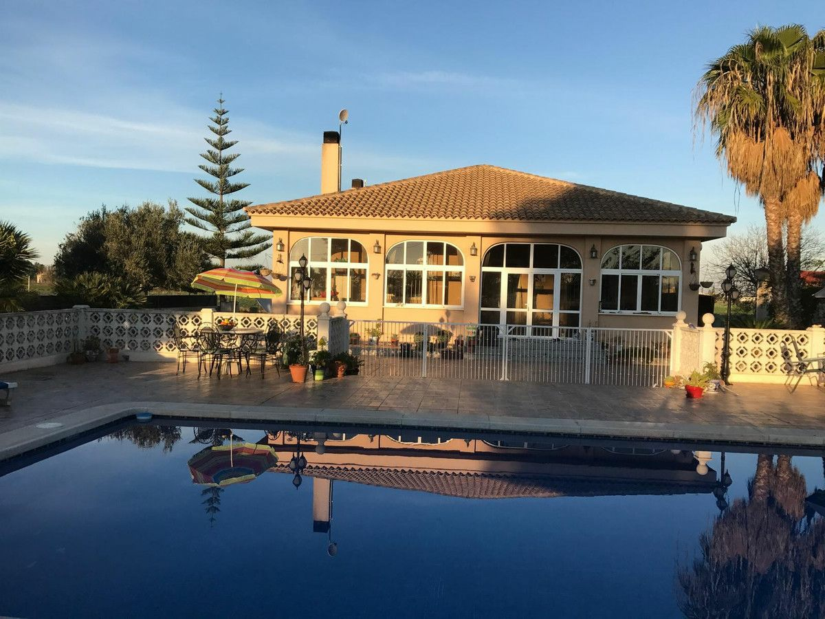 Villa In Dolores