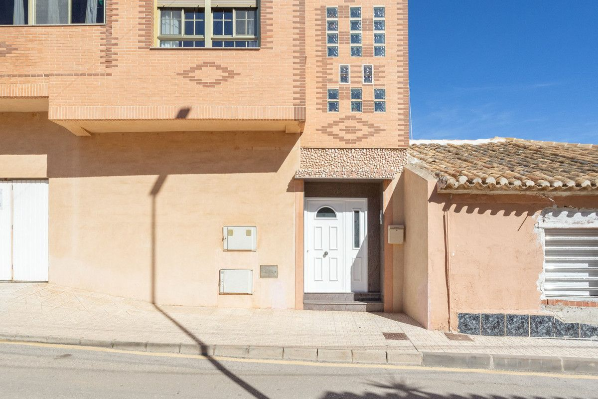 4-bedroom Villa In La Union, Spain (163 M²)