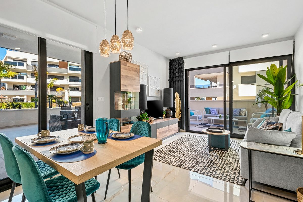 3-bedroom Apartment In Orihuela Costa, Spain (112 M²)
