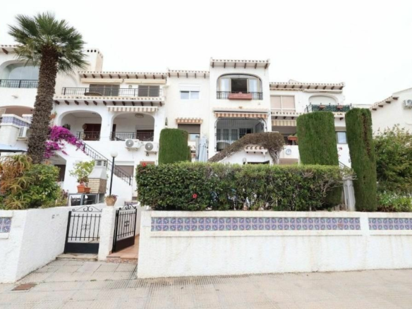 Apartment In Cabo Roig