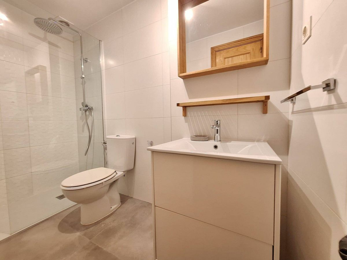 2-bedroom Apartment In Gran Alacant, Spain (75 M²)