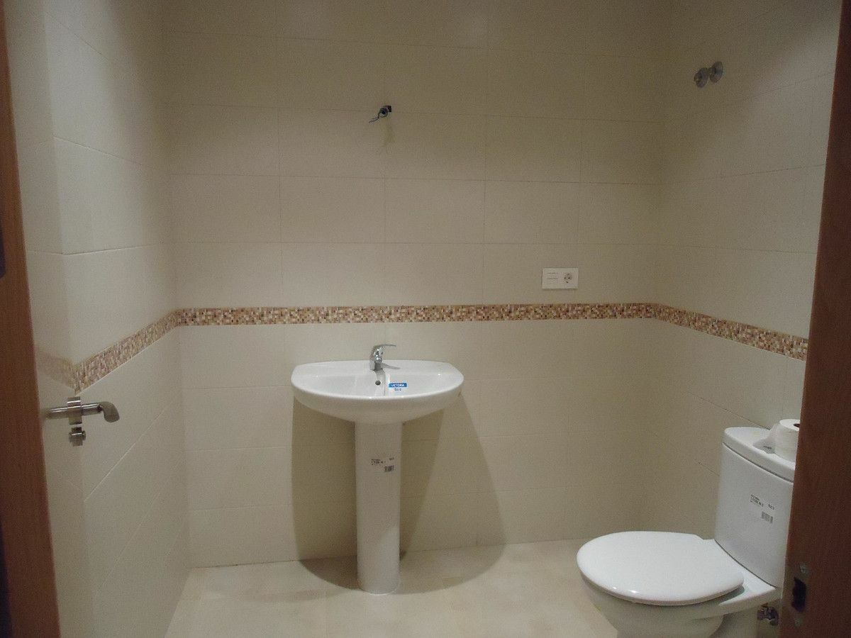 3-bedroom Villa In Abanilla, Spain (230 M²)