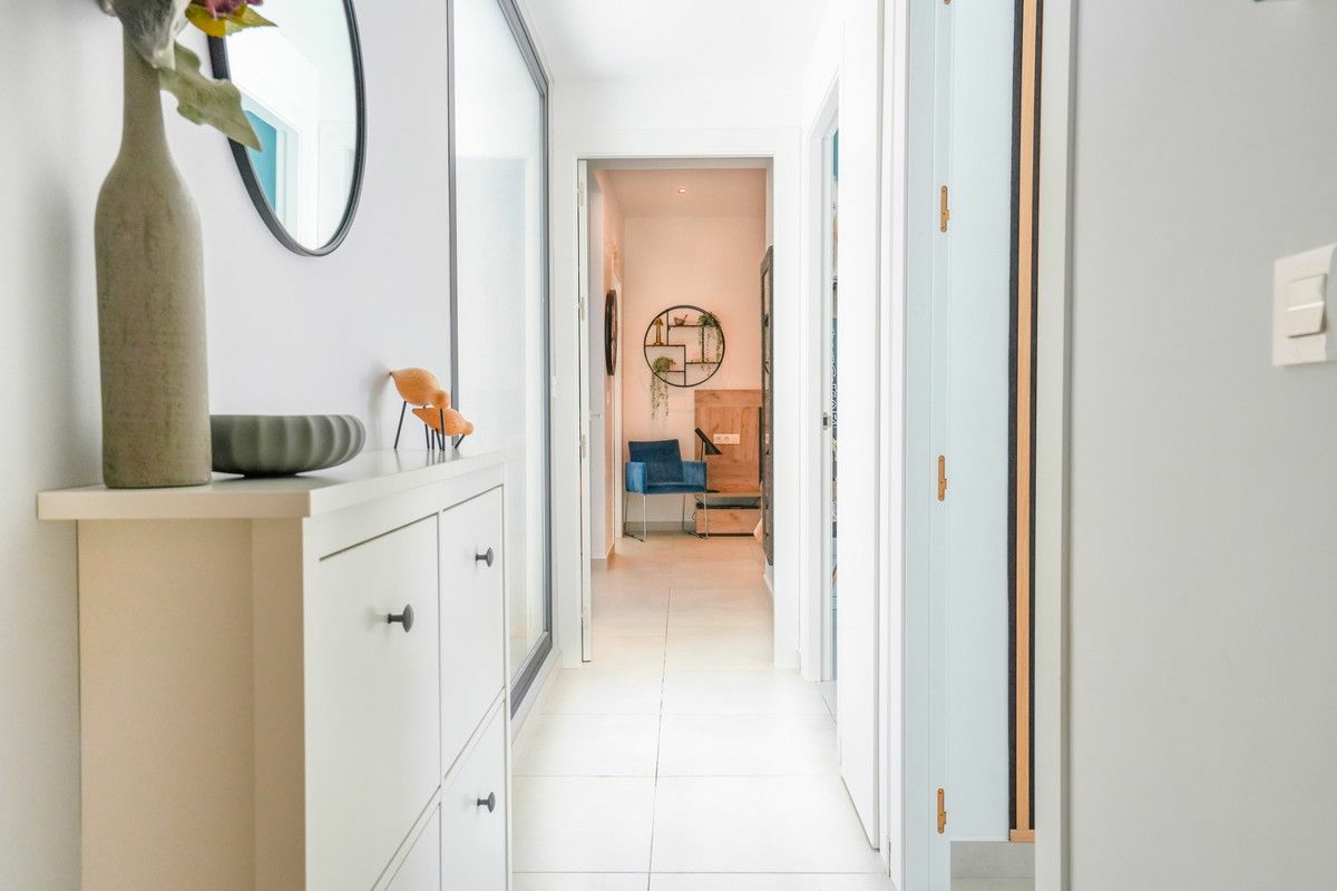 4-bedroom Villa In Benijofar, Spain (240 M²)