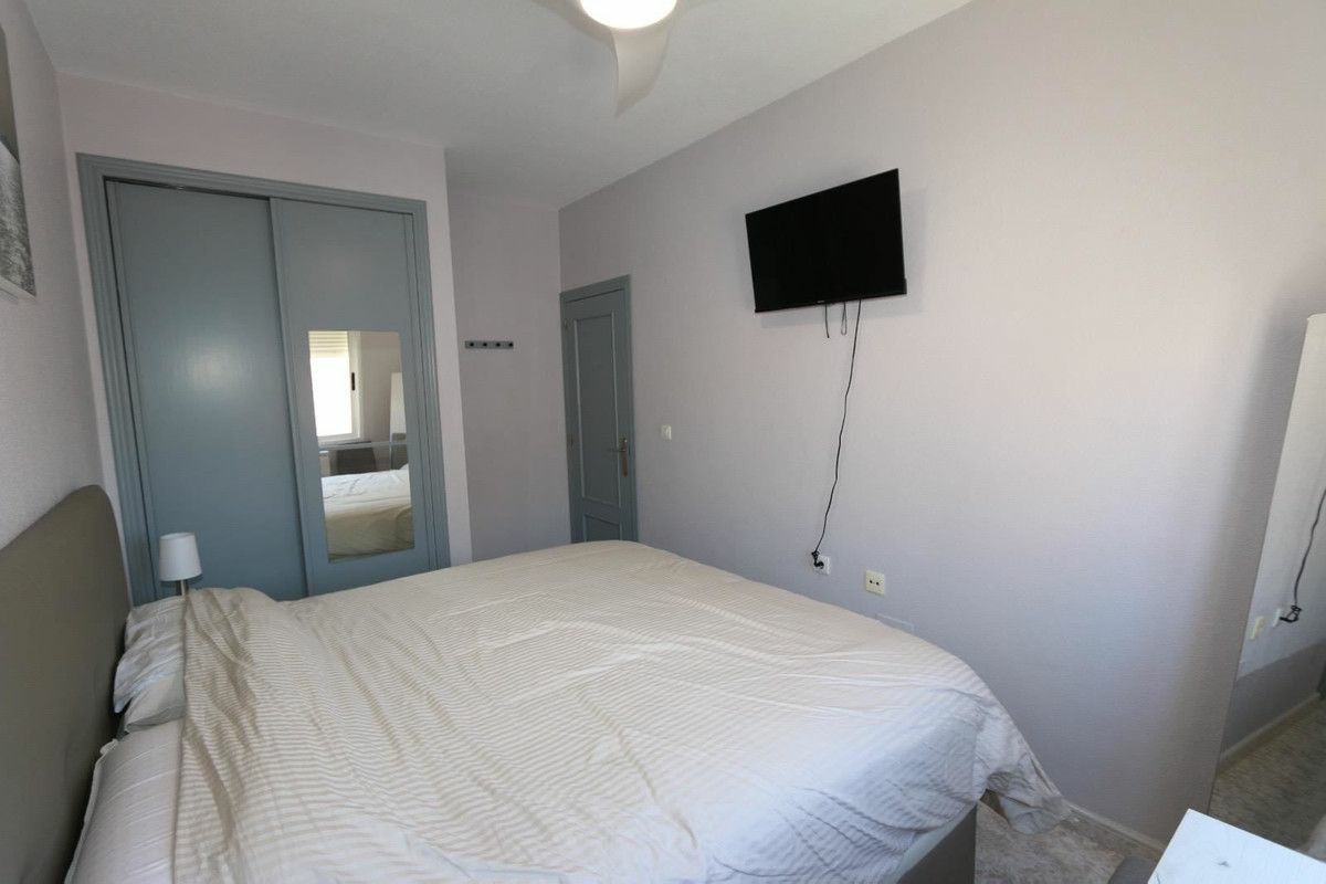 3-bedroom Apartment In Daya Nueva, Spain (90 M²)