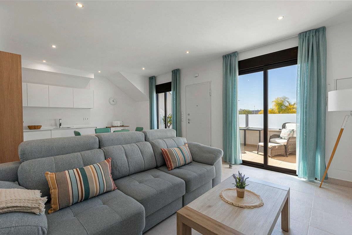 2-bedroom Apartment In Pilar De La Horadada, Spain (77 M²)