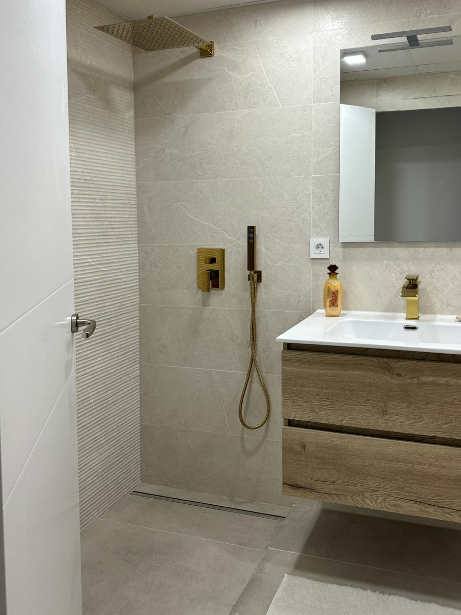 Apartment In Torrevieja