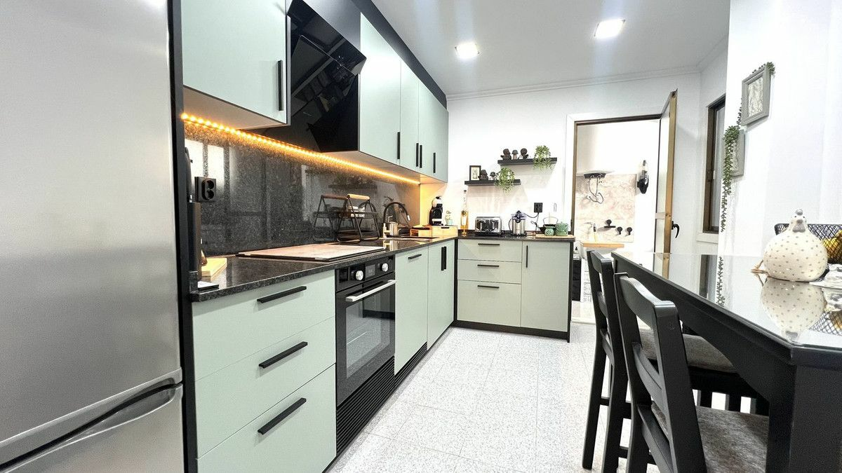 3-bedroom Apartment In Orihuela, Spain (130 M²)