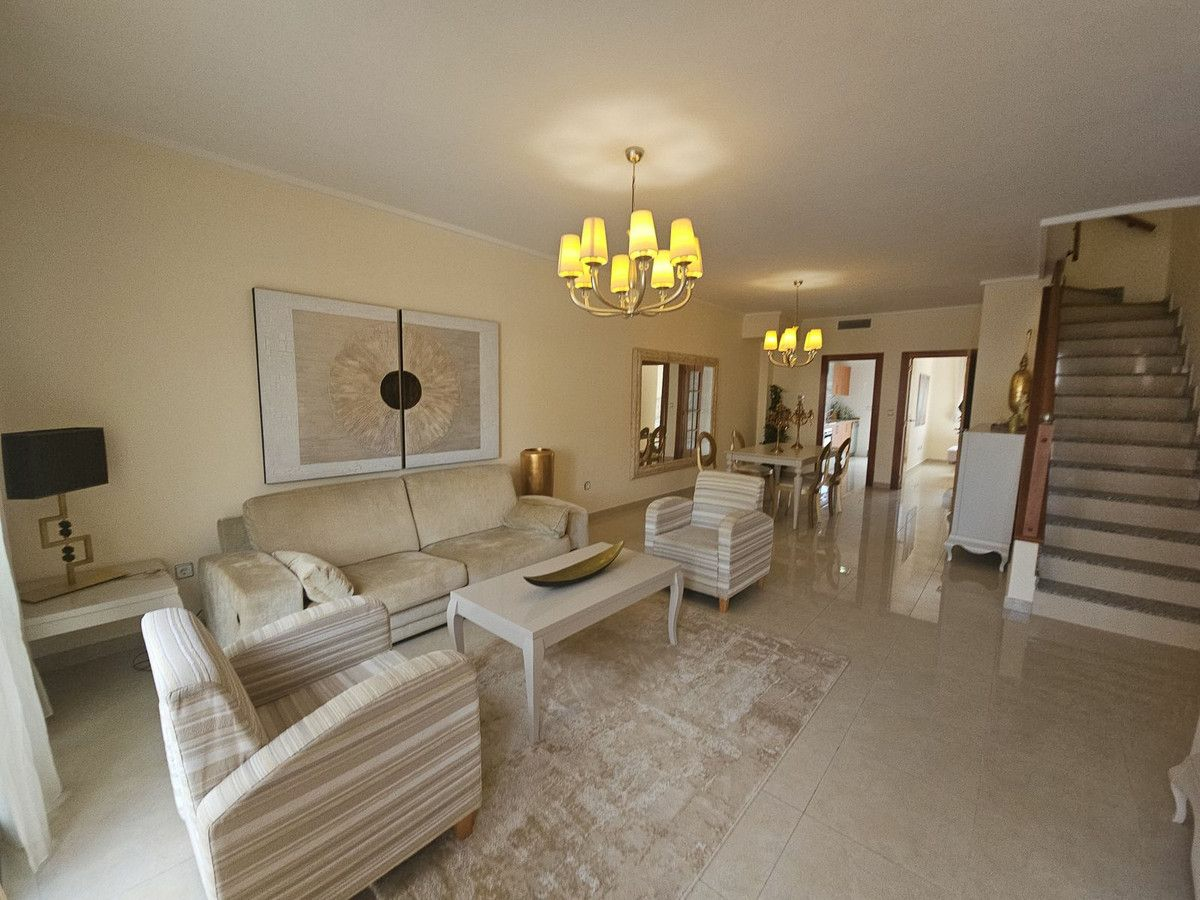 3-bedroom House In Rojales, Spain (108 M²)