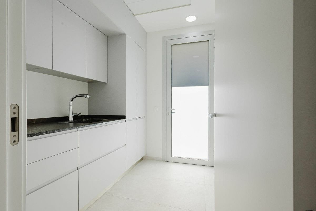 5-bedroom Villa In Orihuela, Spain (546 M²)