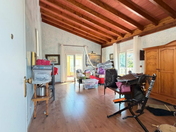 5-bedroom Villa In Orihuela, Spain (201 M²)