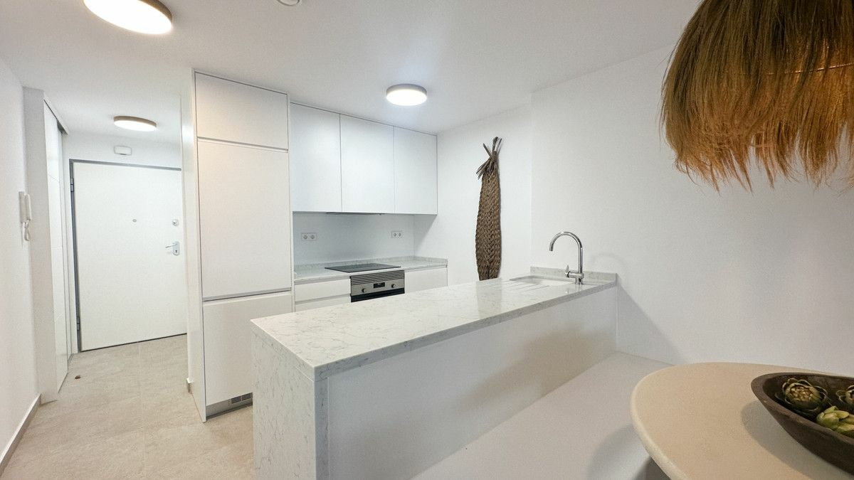 2-bedroom Apartment In Orihuela Costa, Spain (74 M²)