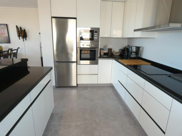 3-bedroom Apartment In Orihuela Costa, Spain (82 M²)