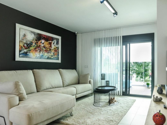 Apartment In Pilar De La Horadada