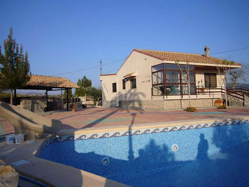 3-bedroom Villa In Abanilla, Spain (160 M²)