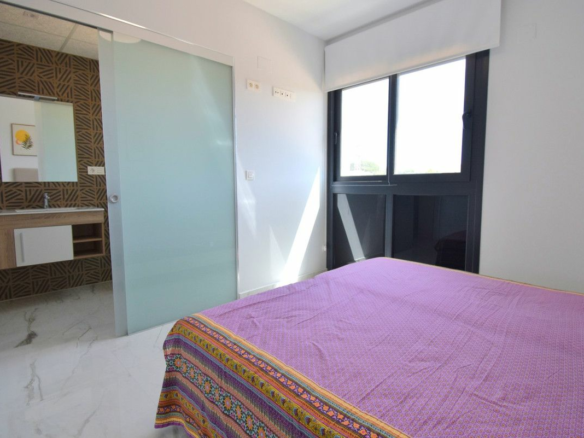 2-bedroom Apartment In Orihuela Costa, Spain (80 M²)
