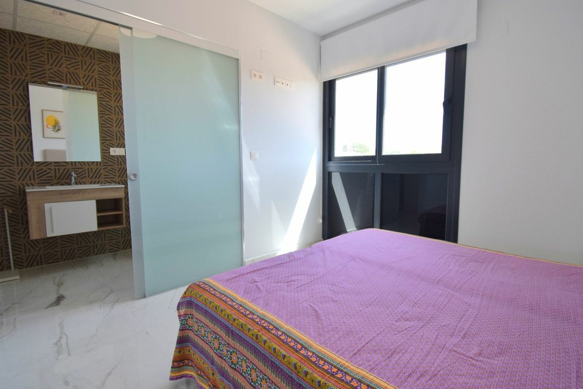 2-bedroom Apartment In Orihuela Costa, Spain (80 M²)