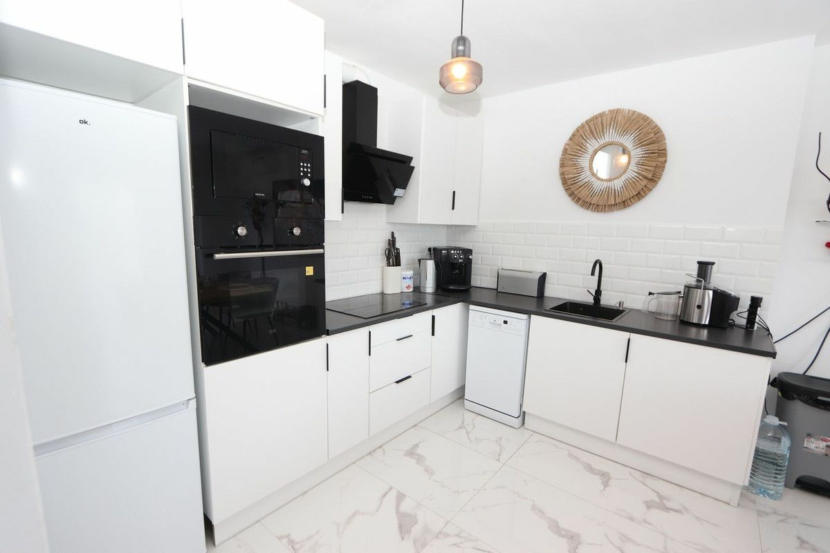 Apartment In Orihuela Costa