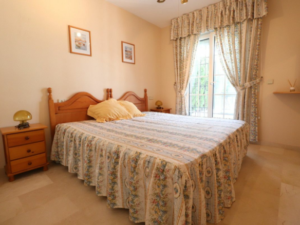 2-bedroom Villa In Orihuela Costa, Spain (63 M²)