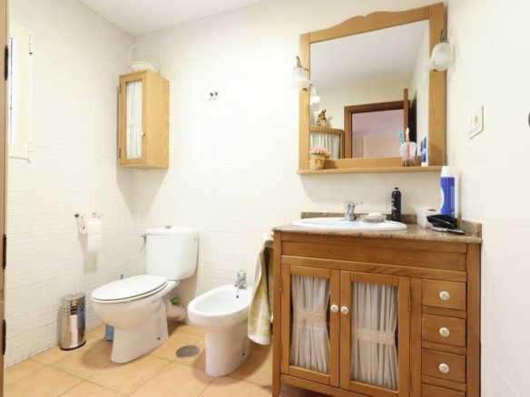 3-bedroom Apartment In Torrevieja, Spain (85 M²)