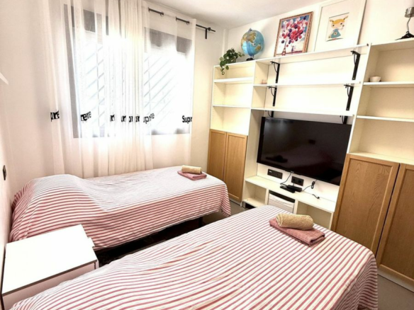 2-bedroom Apartment In Orihuela Costa, Spain (73 M²)