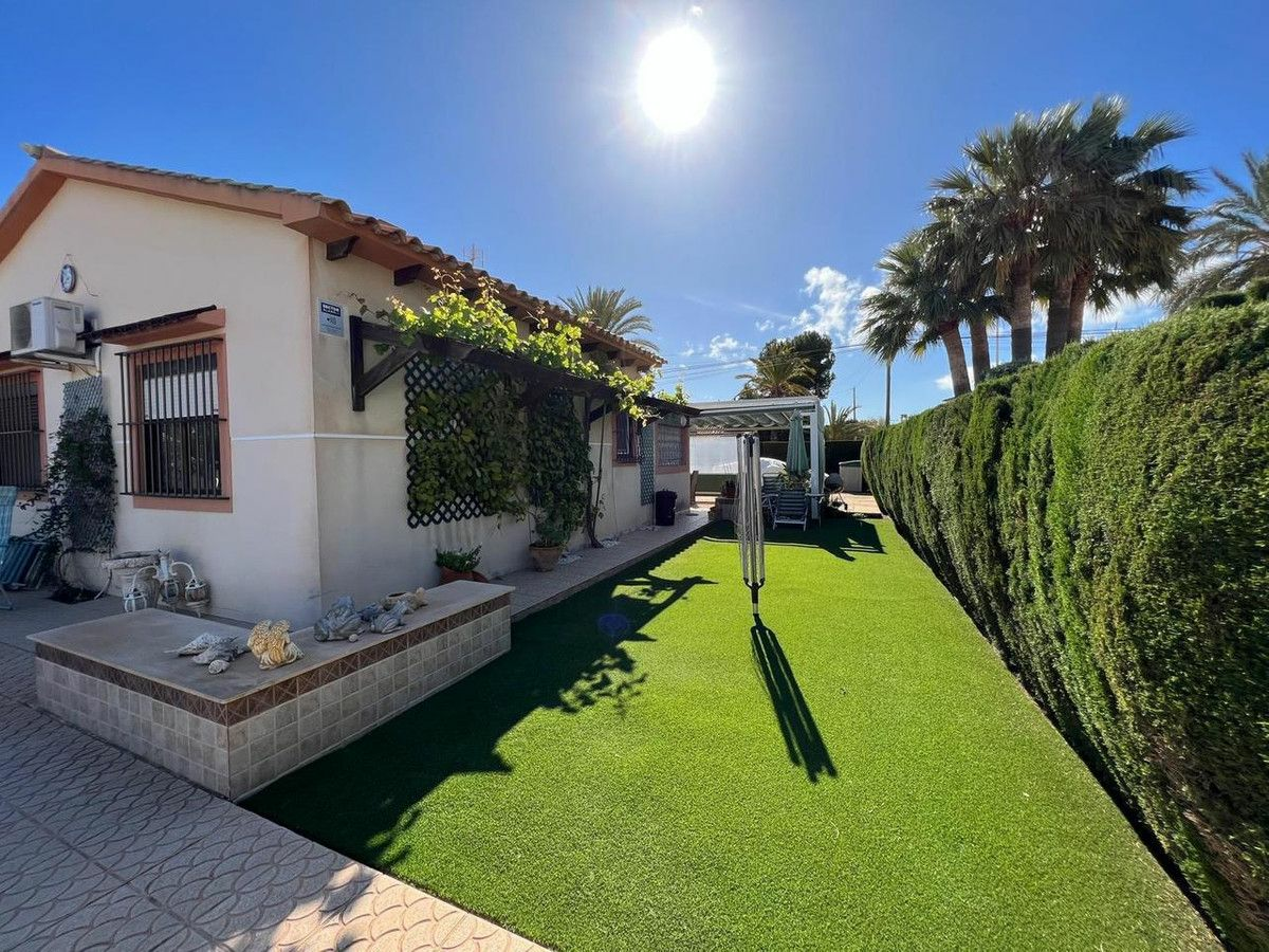 Villa In Cabo Roig