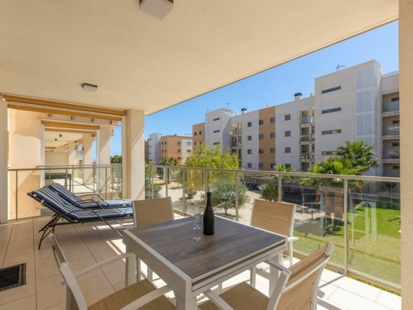 2-bedroom Apartment In Orihuela Costa, Spain (81 M²)