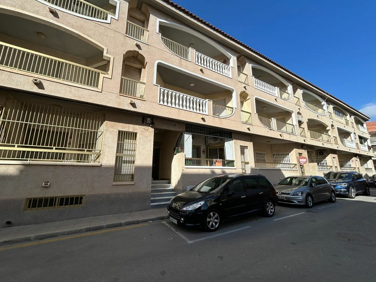 2-bedroom Apartment In San Pedro Del Pinatar, Spain (92 M²)