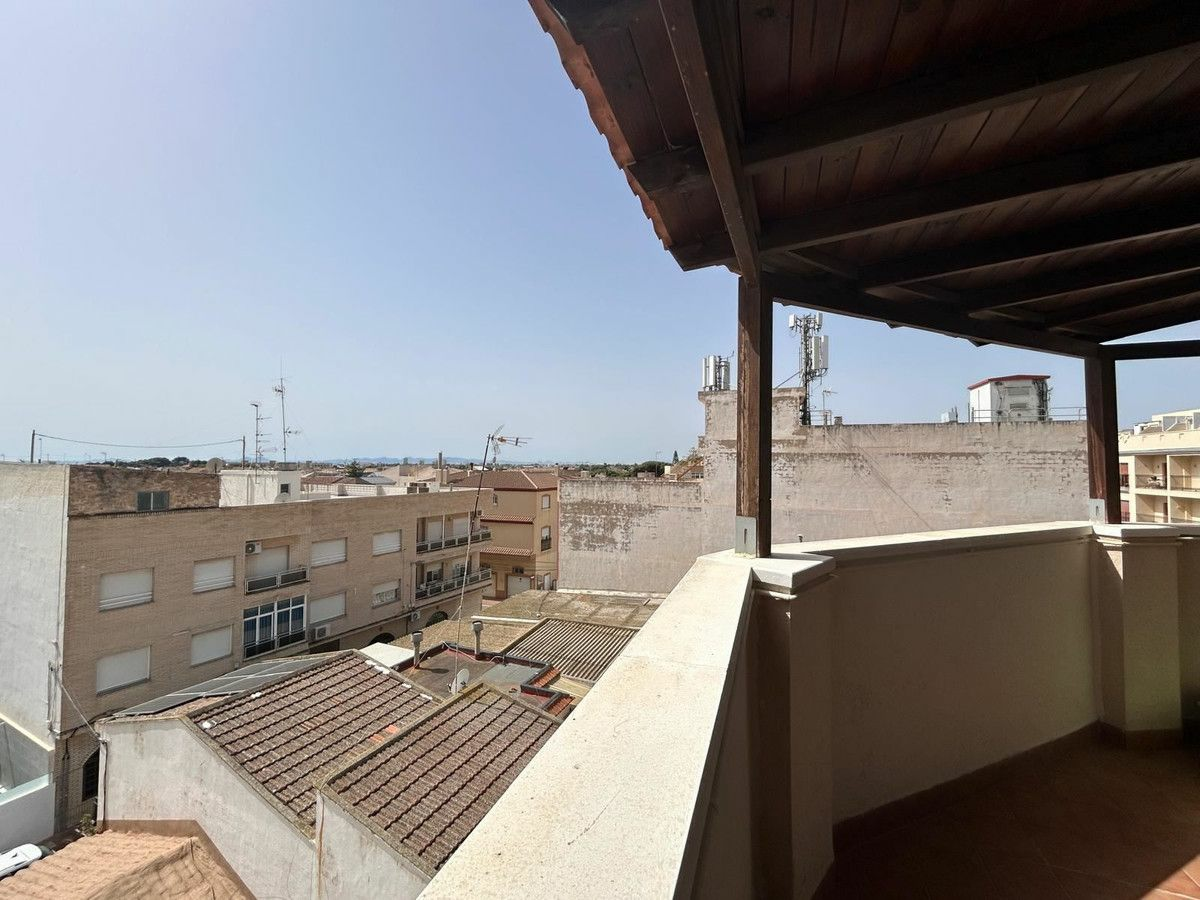3-bedroom Apartment In Santiago De La Ribera, Spain (180 M²)