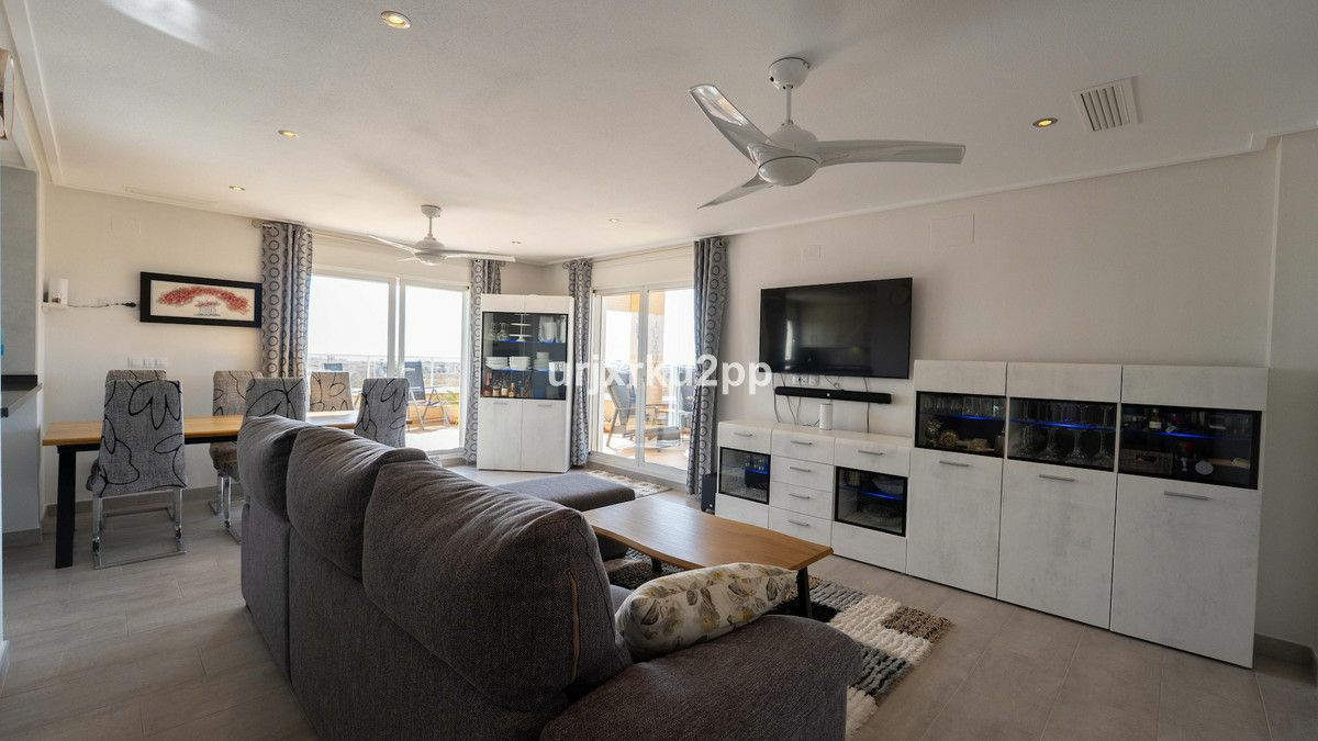 3-bedroom Apartment In Orihuela Costa, Spain (105 M²)