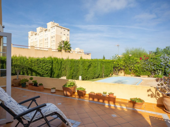 3-bedroom Villa In Cartagena, Spain (138 M²)