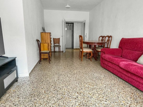 4-bedroom Apartment In Guardamar Del Segura, Spain (137 M²)