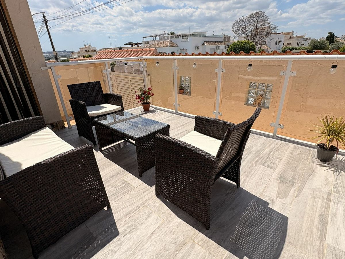 3-bedroom Villa In La Marina, Spain (95 M²)