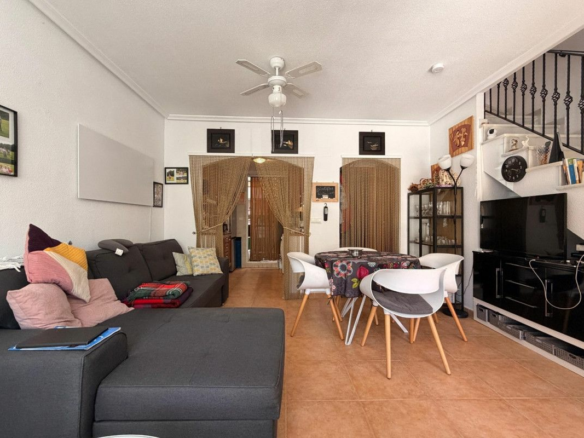 3-bedroom House In Guardamar Del Segura, Spain (68 M²)