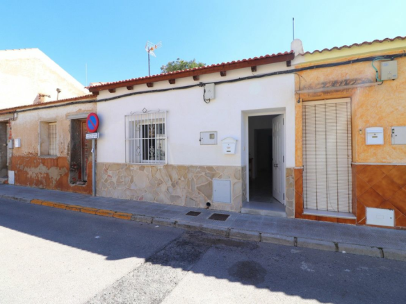 2-bedroom Villa In Benijofar, Spain (66 M²)