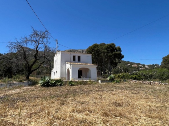4-bedroom Villa In Calpe, Spain (128 M²)
